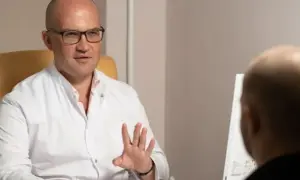 Jak długo L4 na nerwicę? Sprawdź maksymalny czas zwolnienia