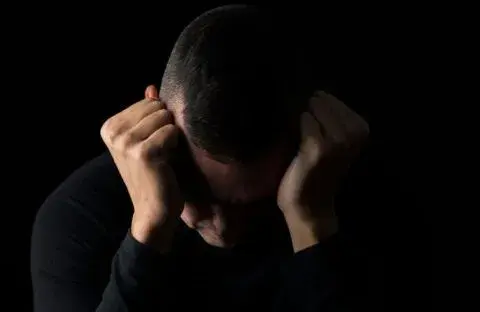 Dlaczego depresja wraca? Odkryj przyczyny i jak ich unikać