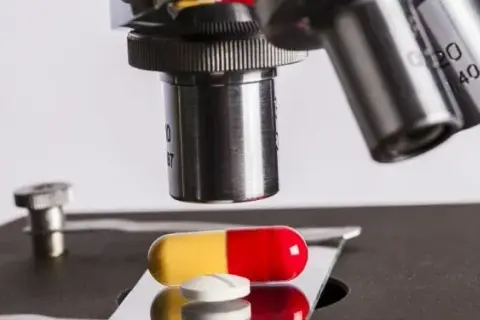 Dlaczego leki na raka są takie drogie? Oto szokujące powody