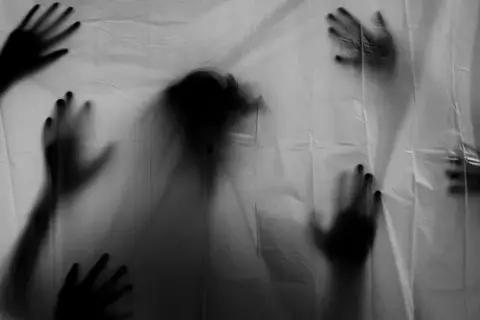 Jak rozpoznać opętanie od choroby psychicznej - kluczowe różnice