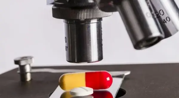 Dlaczego leki na raka są takie drogie? Oto szokujące powody