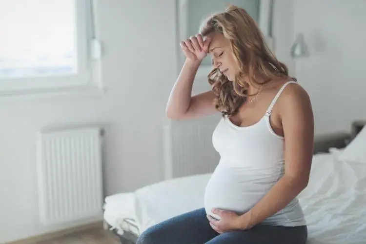 Jak przetrwać ciążę z nerwicą - skuteczne metody na lęk i stres